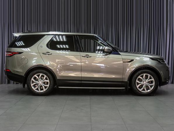 Land Rover Discovery V с пробегом 2017 года, цена 3 885 000 рублей, 109254 км, внедорожник, Автокод Объявления