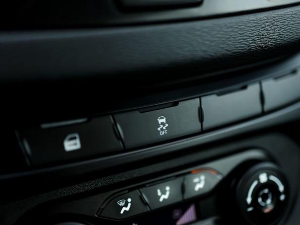 Lada (ВАЗ) Vesta I с пробегом 2020 года, цена 999 000 рублей, 53202 км, седан, Автокод Объявления