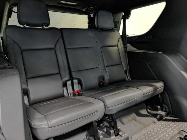 Chevrolet Tahoe V с пробегом 2023 года, цена 9 605 000 рублей, 47501 км, внедорожник, Автокод Объявления