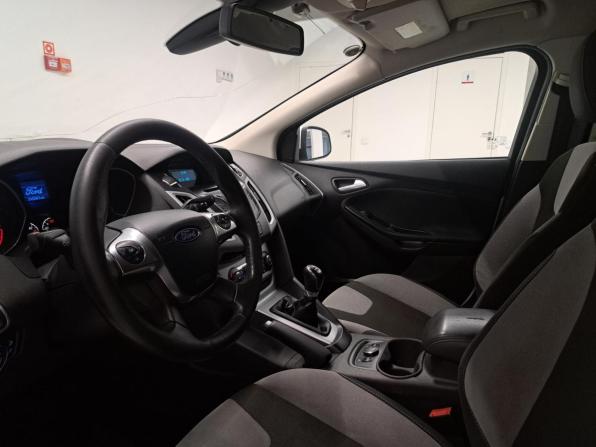 Ford Focus III с пробегом 2013 года, цена 808 000 рублей, 245486 км, хэтчбек, Автокод Объявления