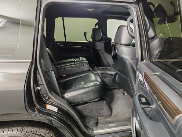 Lexus LX III Рестайлинг 2 с пробегом 2021 года, цена 9 599 000 рублей, 151495 км, внедорожник, Автокод Объявления