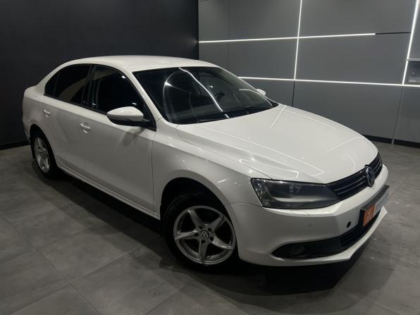 Volkswagen Jetta VI с пробегом 2013 года, цена 882 000 рублей, 169000 км, седан, Автокод Объявления