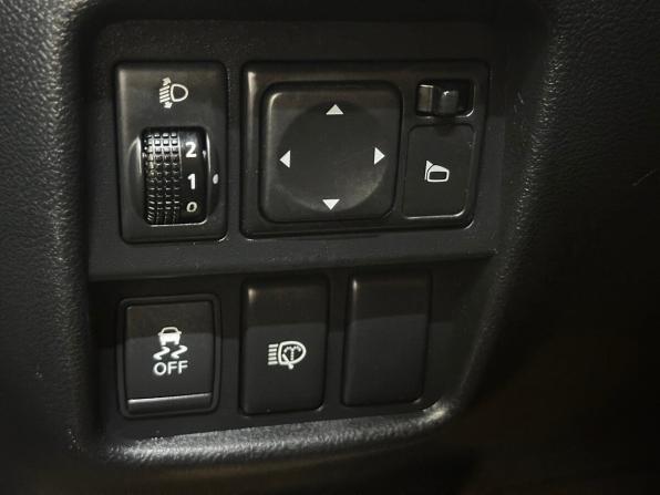Nissan Juke I с пробегом 2012 года, цена 840 000 рублей, 175658 км, внедорожник, Автокод Объявления