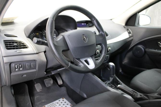 Renault Megane III с пробегом 2012 года, цена 775 000 рублей, 112292 км, хэтчбек, Автокод Объявления
