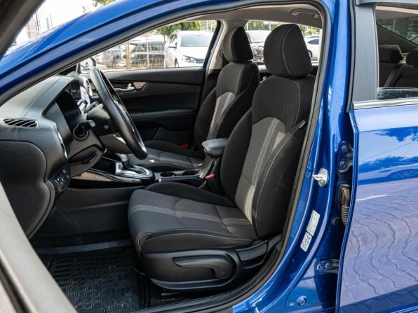 Kia Cerato IV Рестайлинг с пробегом 2021 года, цена 1 930 000 рублей, 49609 км, седан, Автокод Объявления