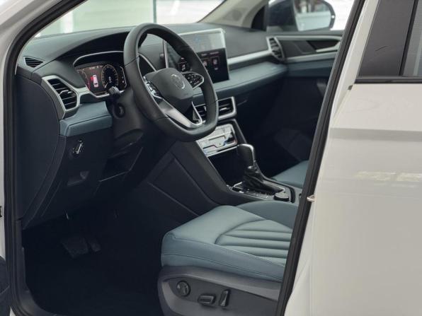 Volkswagen Tharu I Рестайлинг с пробегом 2023 года, цена 4 290 000 рублей, 19 км, внедорожник, Автокод Объявления