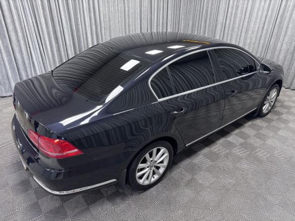 Volkswagen Passat B7 с пробегом 2013 года, цена 1 340 000 рублей, 207740 км, седан, Автокод Объявления