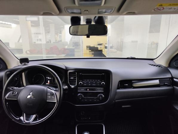 Mitsubishi Outlander III Рестайлинг 3 с пробегом 2019 года, цена 2 290 000 рублей, 105500 км, внедорожник, Автокод Объявления