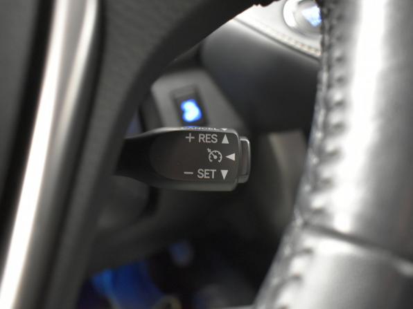 Toyota RAV4 IV (XA40) Рестайлинг с пробегом 2019 года, цена 2 499 000 рублей, 55000 км, внедорожник, Автокод Объявления