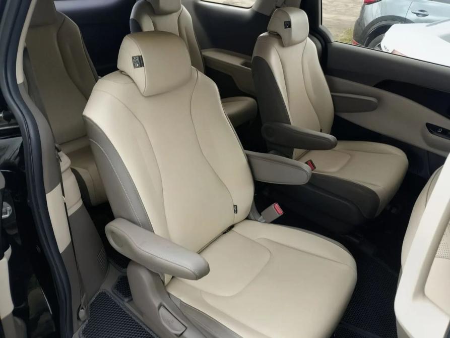 Kia Carnival IV Москва  - изображение 32