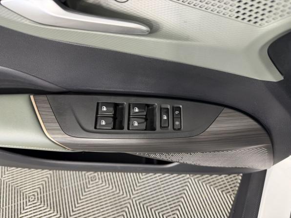 Changan Lamore с пробегом 2023 года, цена 1 990 000 рублей, 67017 км, седан, Автокод Объявления