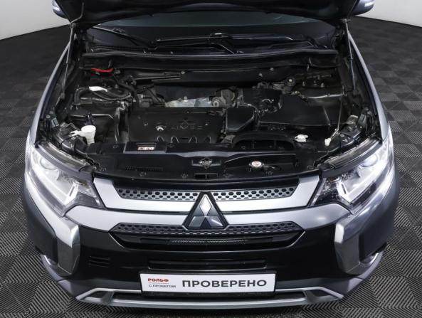 Mitsubishi Outlander III Рестайлинг 3 с пробегом 2019 года, цена 1 774 000 рублей, 225666 км, внедорожник, Автокод Объявления