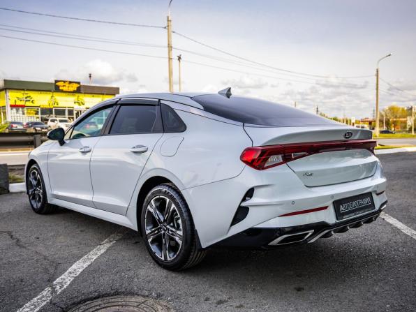 Kia K5 III с пробегом 2021 года, цена 2 848 000 рублей, 56054 км, седан, Автокод Объявления