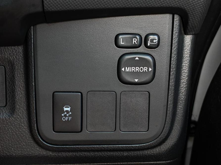 Toyota Wish II Краснодар  - изображение 16