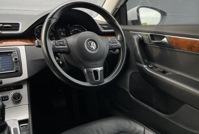 Volkswagen Passat B7 с пробегом 2014 года, цена 1 200 000 рублей, 110082 км, универсал, Автокод Объявления