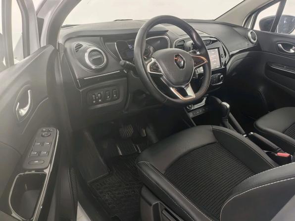 Renault Kaptur I Рестайлинг с пробегом 2021 года, цена 1 649 000 рублей, 53895 км, внедорожник, Автокод Объявления