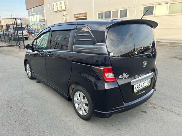 Honda Freed I с пробегом 2011 года, цена 1 120 000 рублей, 220731 км, компактвэн, Автокод Объявления
