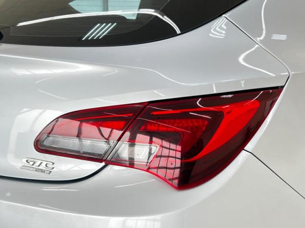 Opel Astra J Рестайлинг с пробегом 2014 года, цена 910 000 рублей, 151300 км, хэтчбек, Автокод Объявления