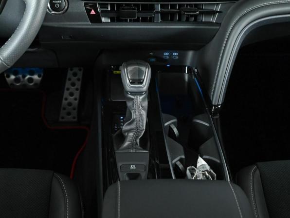Toyota Camry IX (XV80) China Market с пробегом 2026 года, цена 4 330 000 рублей, 41 км, седан, Автокод Объявления