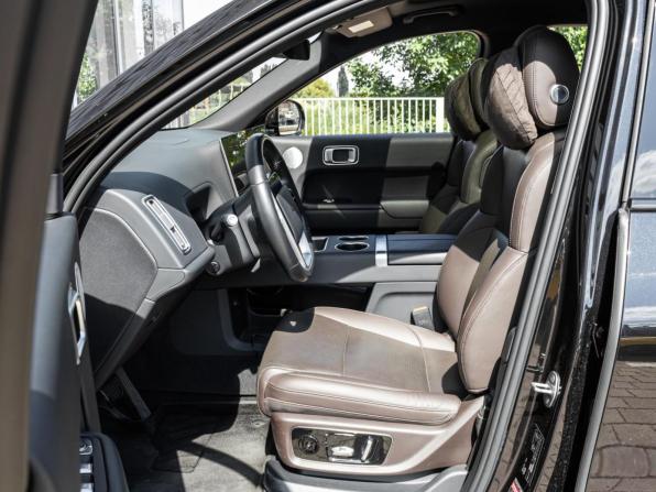 Li Auto (Lixiang) L9 I с пробегом 2023 года, цена 5 890 000 рублей, 50398 км, внедорожник, Автокод Объявления