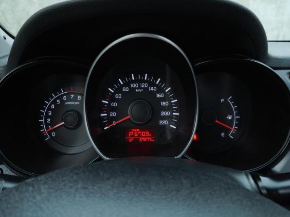 Kia Rio III Рестайлинг с пробегом 2016 года, цена 1 069 000 рублей, 67677 км, седан, Автокод Объявления