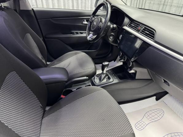 Kia Rio IV с пробегом 2017 года, цена 1 020 000 рублей, 141669 км, седан, Автокод Объявления