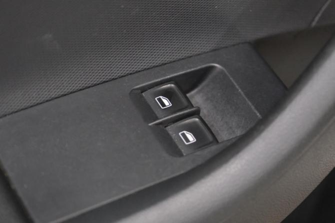 Skoda Rapid I с пробегом 2014 года, цена 729 000 рублей, 193222 км, лифтбек, Автокод Объявления