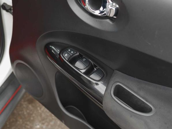 Nissan Juke Nismo I с пробегом 2014 года, цена 1 250 000 рублей, 107755 км, внедорожник, Автокод Объявления