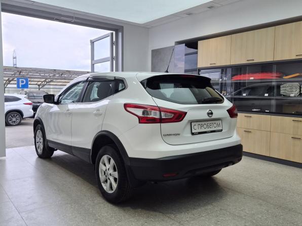 Nissan Qashqai II с пробегом 2015 года, цена 1 500 000 рублей, 81870 км, внедорожник, Автокод Объявления