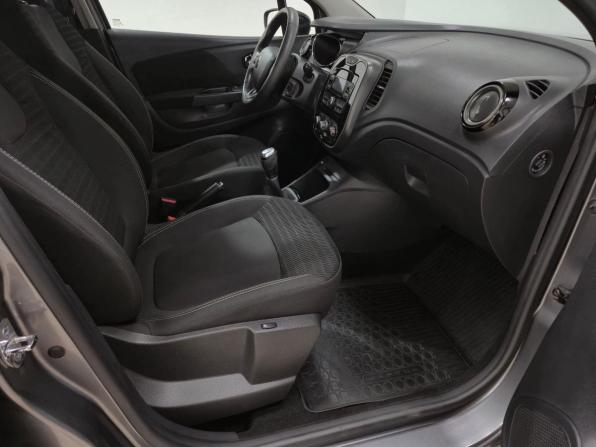Renault Kaptur I с пробегом 2019 года, цена 1 545 000 рублей, 66196 км, внедорожник, Автокод Объявления
