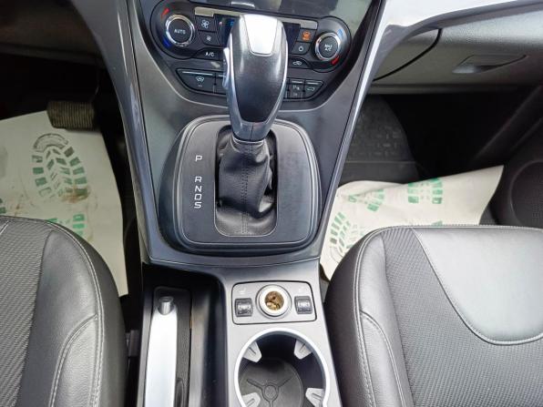 Ford Kuga II с пробегом 2013 года, цена 1 039 995 рублей, 147911 км, внедорожник, Автокод Объявления