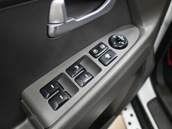 Kia Sportage III с пробегом 2011 года, цена 1 279 900 рублей, 255000 км, внедорожник, Автокод Объявления