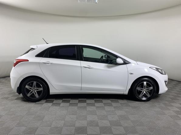 Hyundai i30 II Рестайлинг с пробегом 2015 года, цена 799 000 рублей, 202491 км, хэтчбек, Автокод Объявления