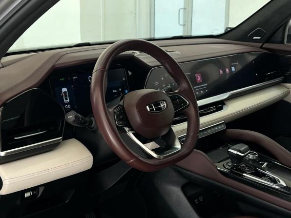 Geely Monjaro I с пробегом 2022 года, цена 2 650 000 рублей, 106250 км, внедорожник, Автокод Объявления