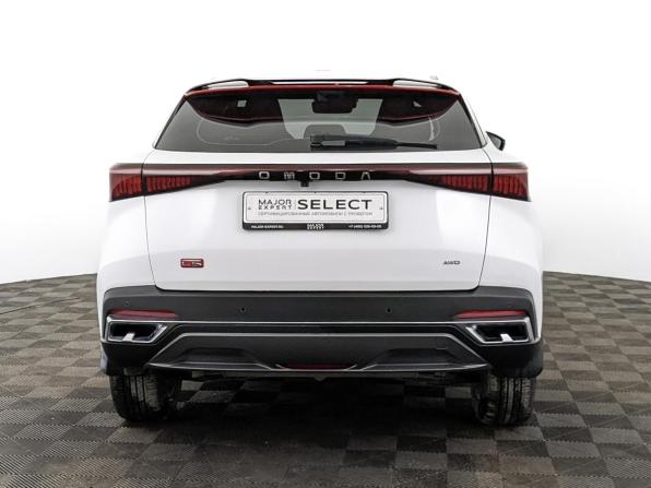 Omoda C5 I с пробегом 2023 года, цена 1 900 000 рублей, 42000 км, внедорожник, Автокод Объявления