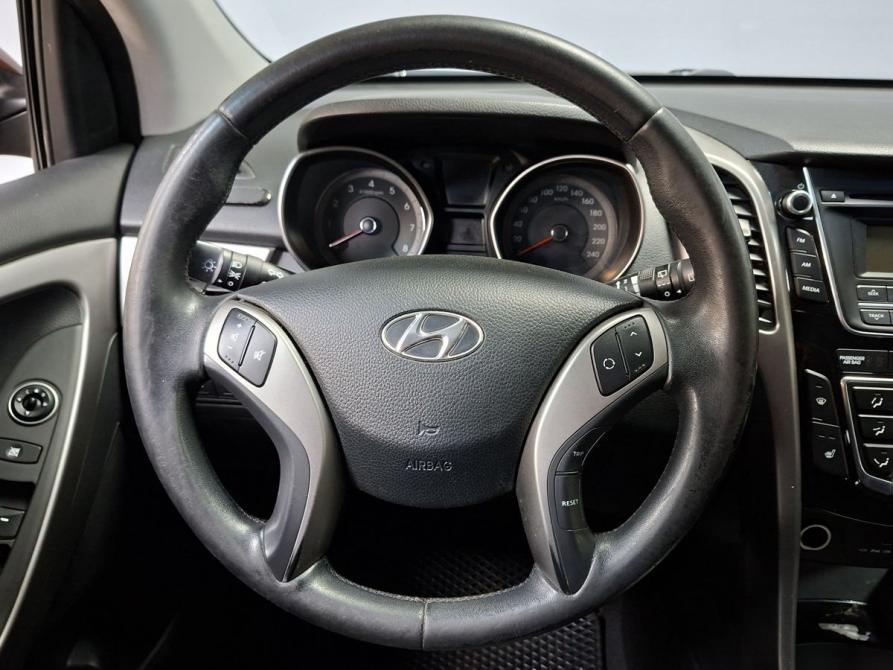 Hyundai i30 II Москва  - изображение 15