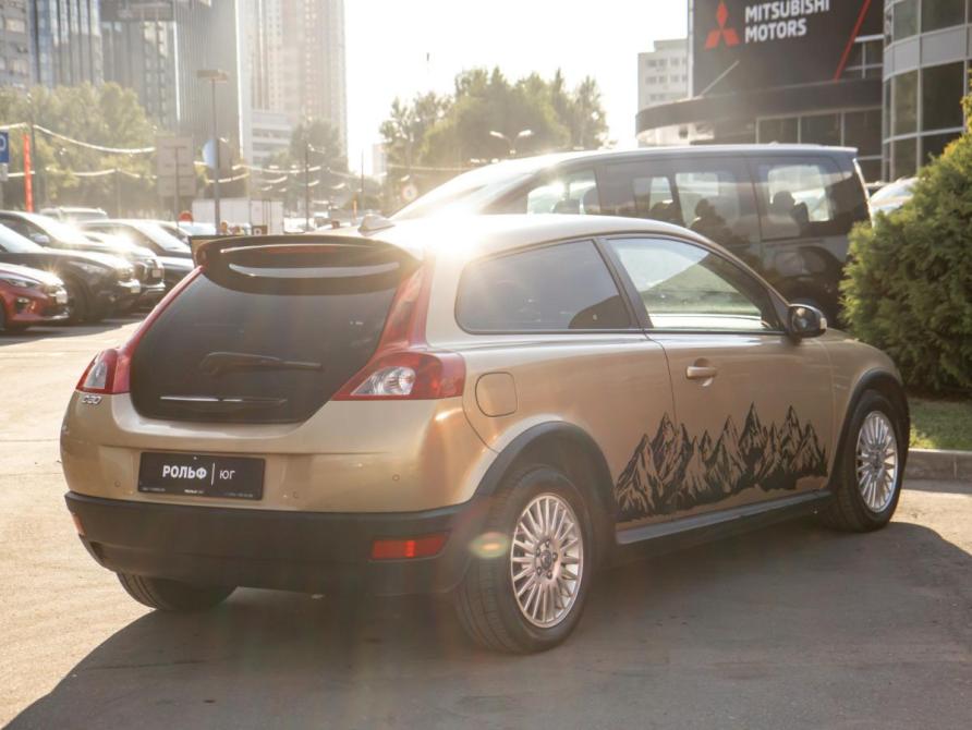 Volvo C30 I Москва  - изображение 4