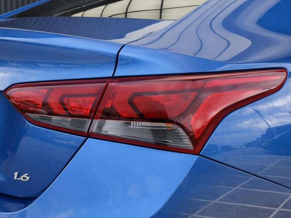 Hyundai Solaris II с пробегом 2018 года, цена 1 157 000 рублей, 106337 км, седан, Автокод Объявления