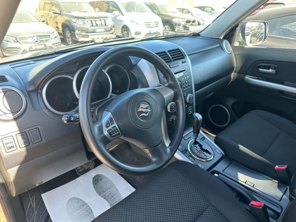 Suzuki Grand Vitara II Рестайлинг с пробегом 2011 года, цена 1 250 000 рублей, 139757 км, внедорожник, Автокод Объявления