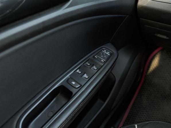 Renault Arkana I с пробегом 2019 года, цена 1 200 000 рублей, 251020 км, внедорожник, Автокод Объявления