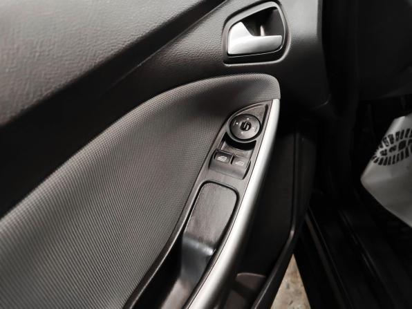 Ford Focus III с пробегом 2012 года, цена 650 000 рублей, 192015 км, хэтчбек, Автокод Объявления