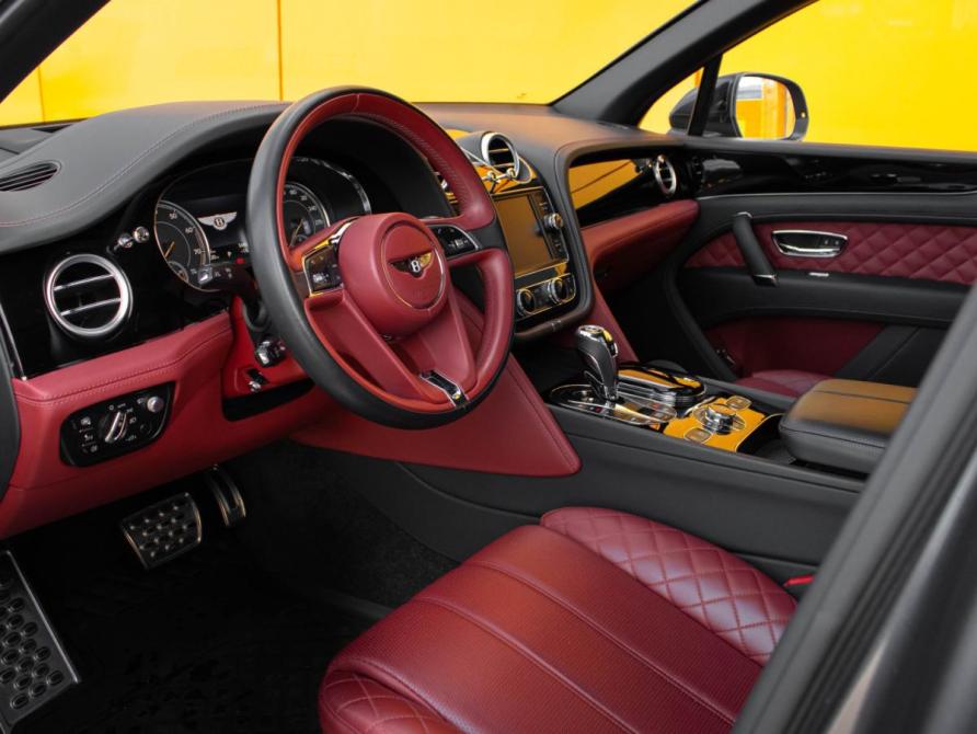 Bentley Bentayga I Москва  - изображение 12