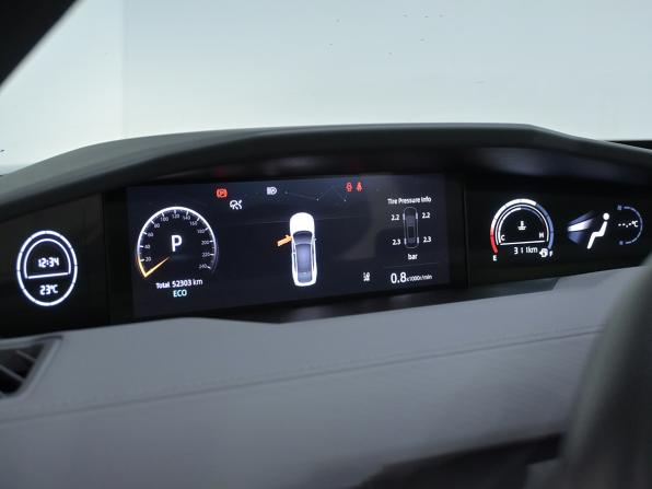 Changan UNI-V I с пробегом 2023 года, цена 1 840 000 рублей, 52217 км, лифтбек, Автокод Объявления
