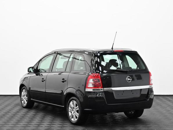 Opel Zafira B Рестайлинг с пробегом 2012 года, цена 799 000 рублей, 228000 км, компактвэн, Автокод Объявления