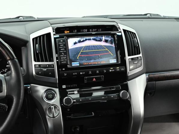 Toyota Land Cruiser 200 Series Рестайлинг 1 с пробегом 2013 года, цена 2 949 000 рублей, 155000 км, внедорожник, Автокод Объявления