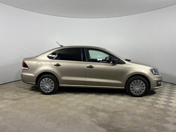 Volkswagen Polo V Рестайлинг с пробегом 2019 года, цена 1 110 000 рублей, 69849 км, седан, Автокод Объявления