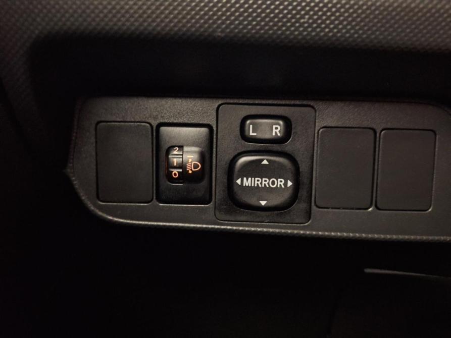 Toyota Auris I Псков  - изображение 17