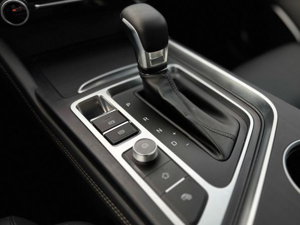 Omoda S5 с пробегом 2024 года, цена 1 650 000 рублей, 37035 км, седан, Автокод Объявления