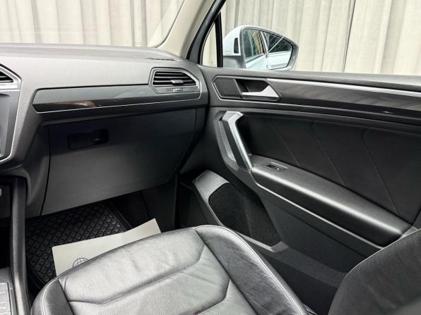 Volkswagen Tiguan II с пробегом 2019 года, цена 2 549 000 рублей, 133500 км, внедорожник, Автокод Объявления