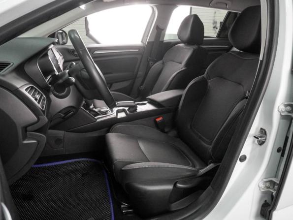 Renault Megane IV с пробегом 2020 года, цена 1 629 000 рублей, 131565 км, универсал, Автокод Объявления